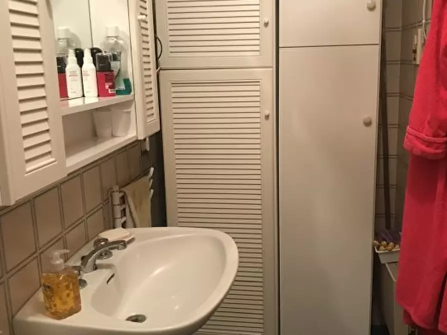 Immagine 9 di Appartamento in affitto  16 a Casanova Lerrone