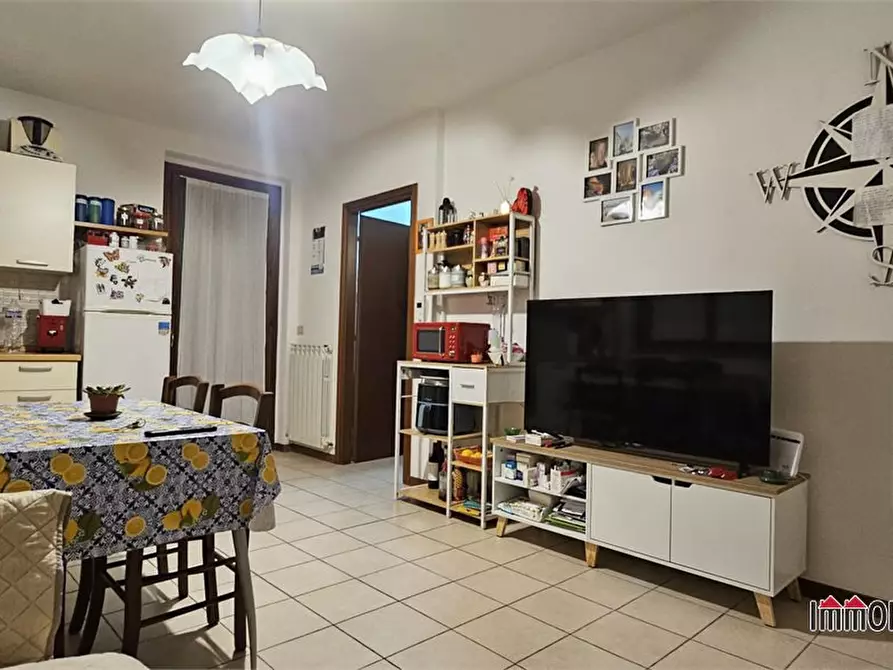 Immagine 1 di Appartamento in affitto  a Colle Di Val D'elsa