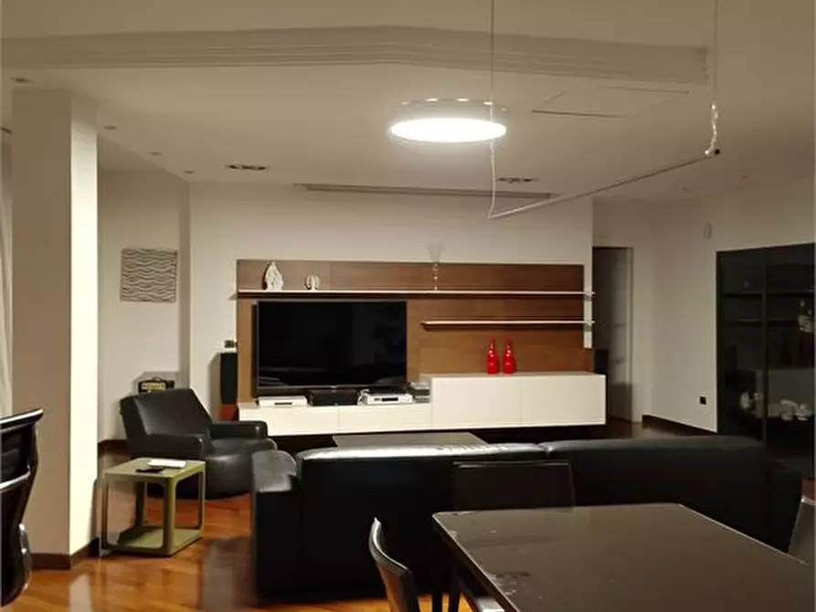 Immagine 10 di Appartamento in affitto  a Terni