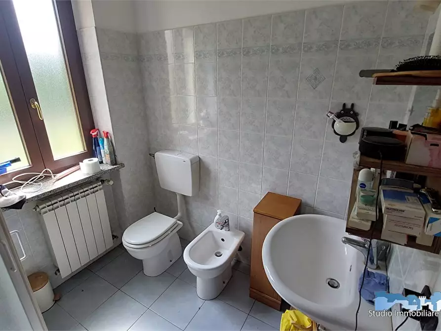 Immagine 10 di Appartamento in affitto  13 a Borgofranco D'ivrea