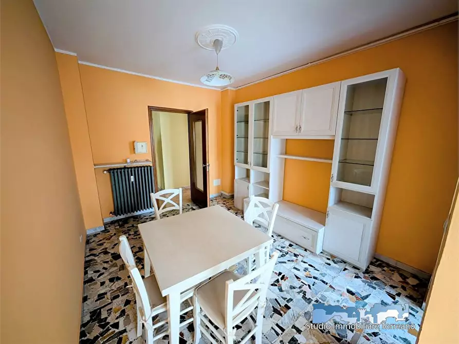 Immagine 5 di Appartamento in affitto  33 a Ivrea