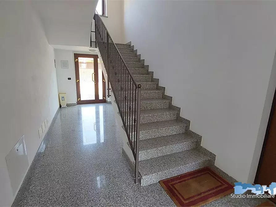 Immagine 2 di Appartamento in affitto  13 a Borgofranco D'ivrea