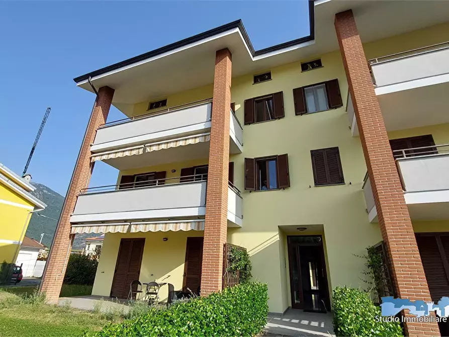 Immagine 1 di Appartamento in affitto  13 a Borgofranco D'ivrea