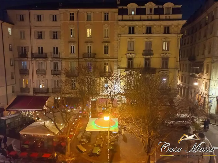 Immagine 2 di Appartamento in affitto  6 a Torino
