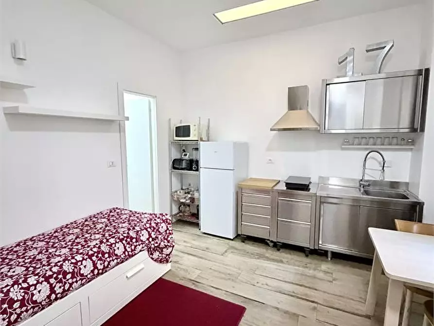 Immagine 1 di Appartamento in affitto  17 a Torino