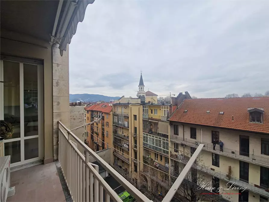 Immagine 6 di Appartamento in affitto  a Torino
