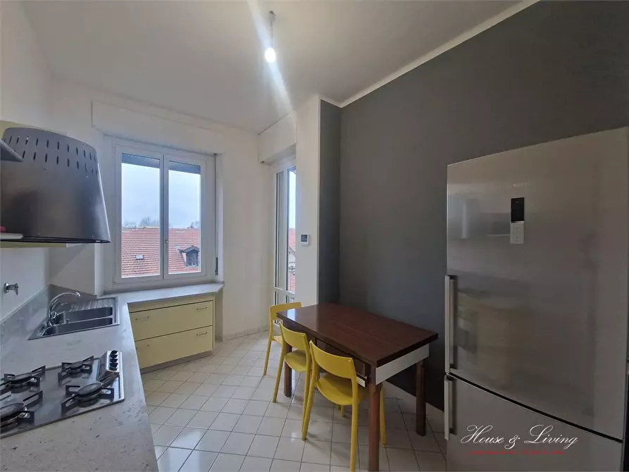 Immagine 2 di Appartamento in affitto  a Torino