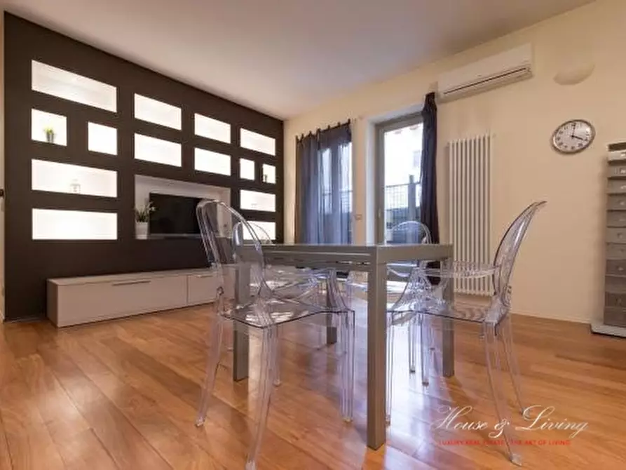 Immagine 2 di Appartamento in affitto  a Torino