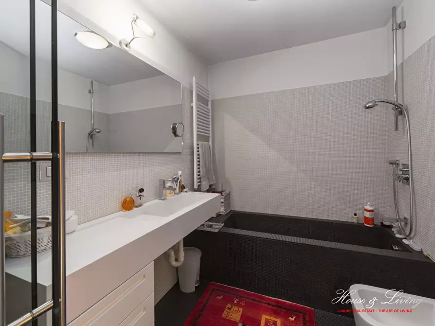 Immagine 7 di Appartamento in affitto  a Torino