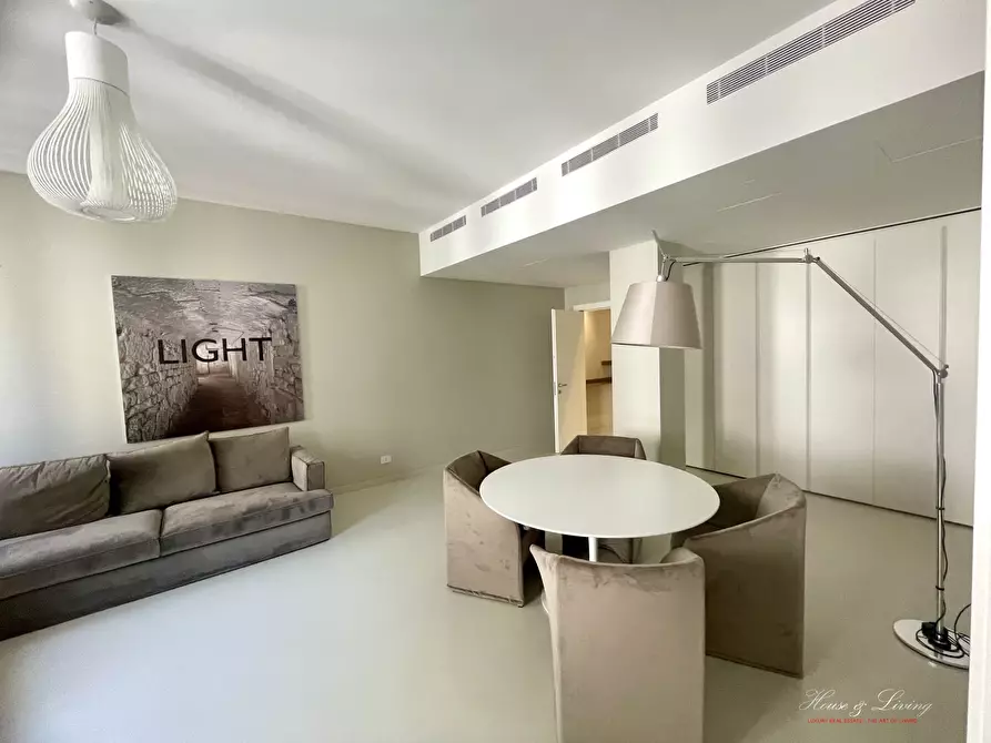 Immagine 6 di Appartamento in affitto  a Torino