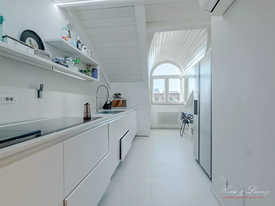 Immagine 9 di Appartamento in affitto  a Torino