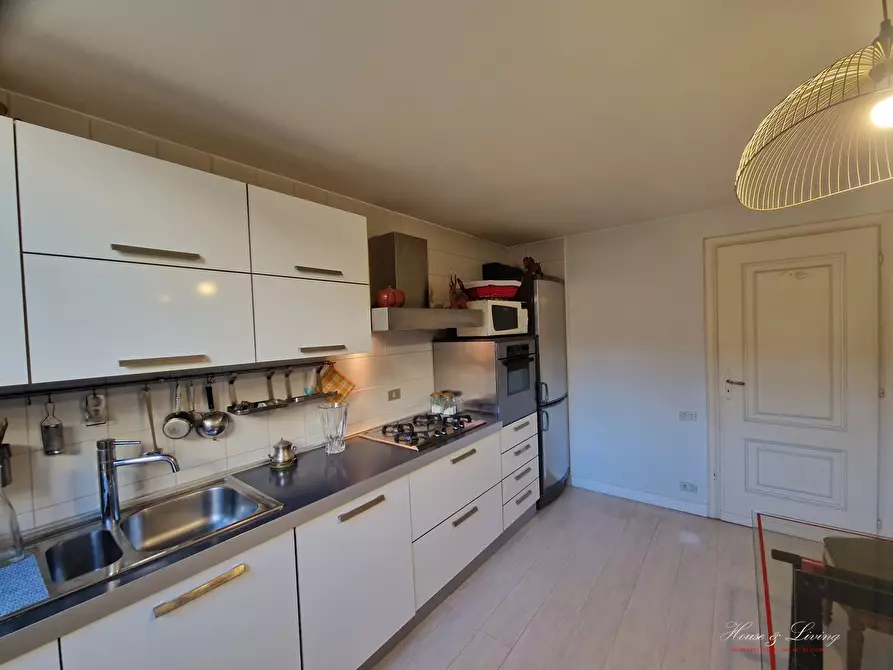 Immagine 10 di Appartamento in affitto  a Torino