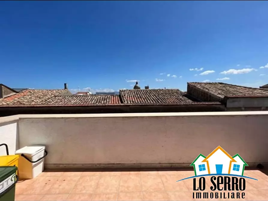 Immagine 10 di Appartamento in affitto  a Alcamo