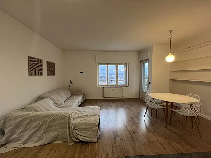 Immagine 5 di Appartamento in affitto  10 a Trieste