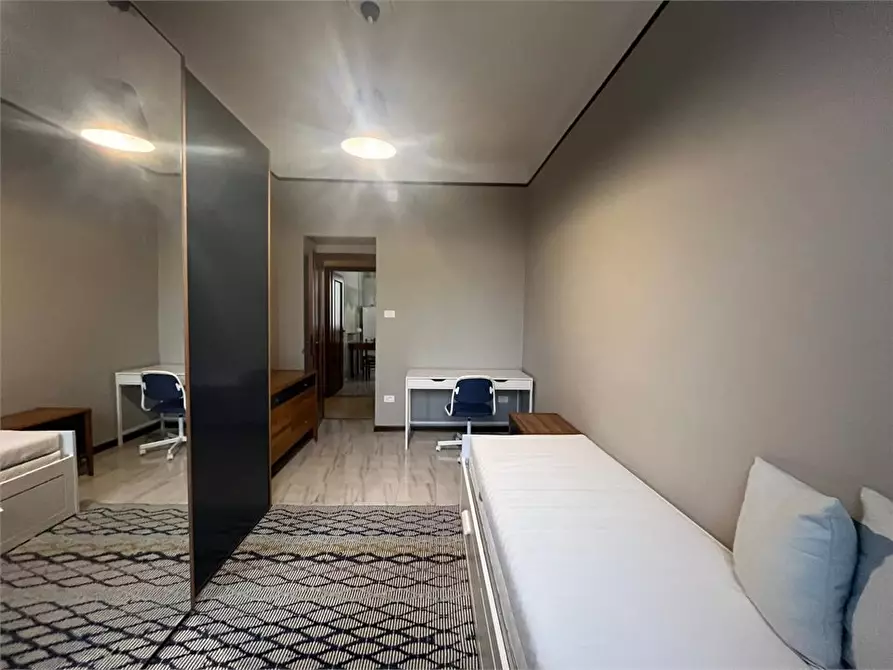 Immagine 8 di Appartamento in affitto  29 a Trieste