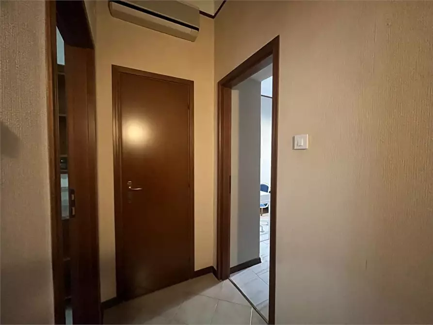 Immagine 10 di Appartamento in affitto  29 a Trieste