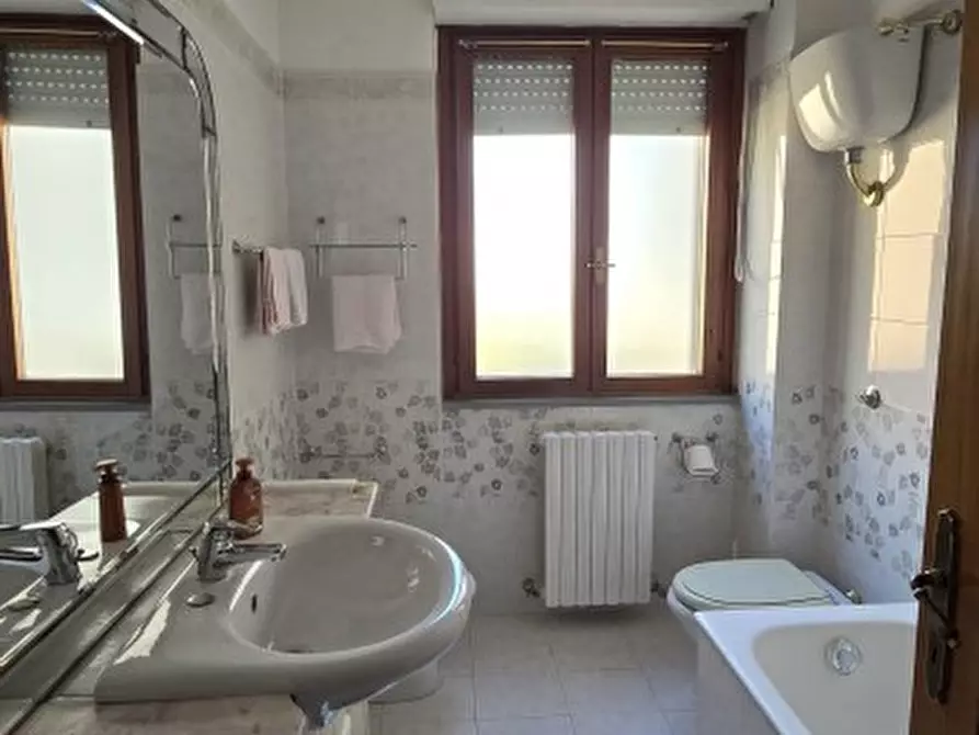 Immagine 8 di Appartamento in affitto  a Vasto