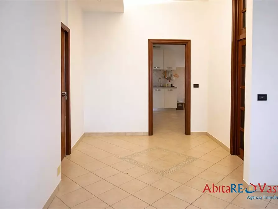 Immagine 4 di Appartamento in affitto  360 a Vasto
