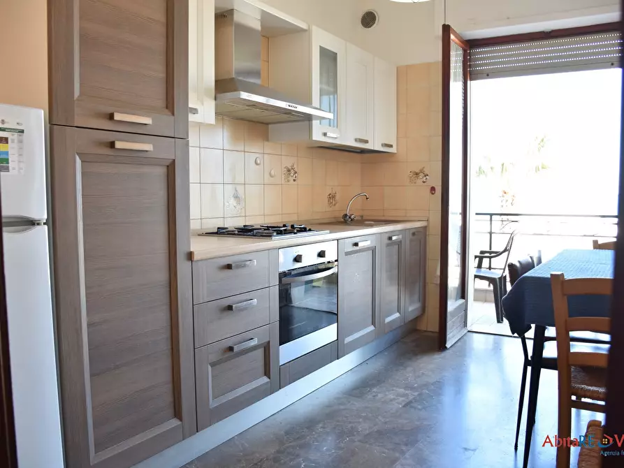 Immagine 3 di Appartamento in affitto  24 a Vasto