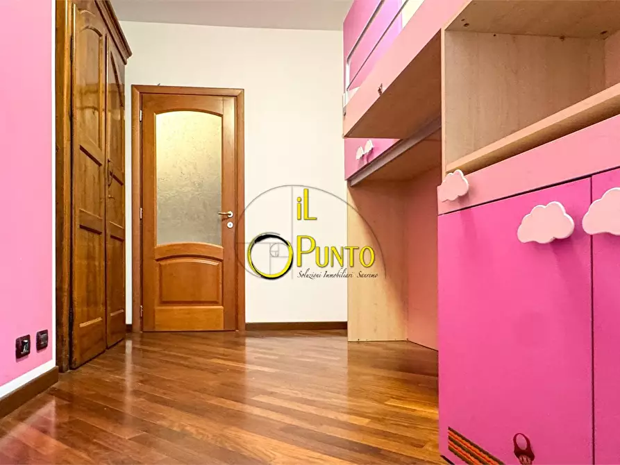 Immagine 9 di Appartamento in affitto  a San Remo