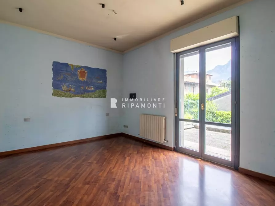Immagine 9 di Appartamento in vendita  21 a Lecco