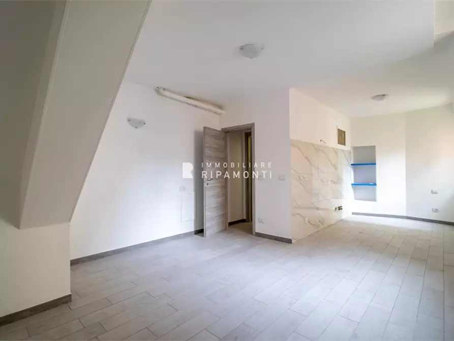 Immagine 8 di Appartamento in affitto  8 a Civate