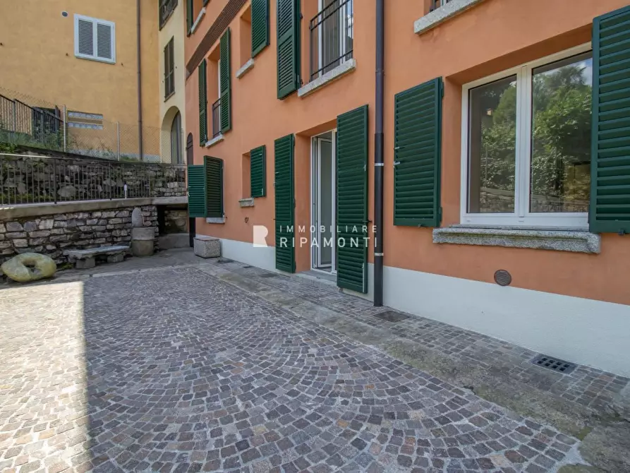 Immagine 2 di Appartamento in affitto  6 a Ello