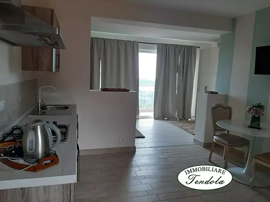 Immagine 1 di Appartamento in affitto  a Fosdinovo