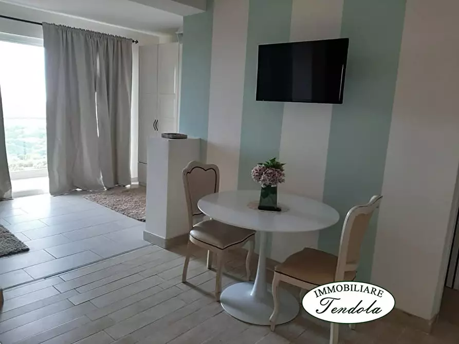 Immagine 2 di Appartamento in affitto  a Fosdinovo