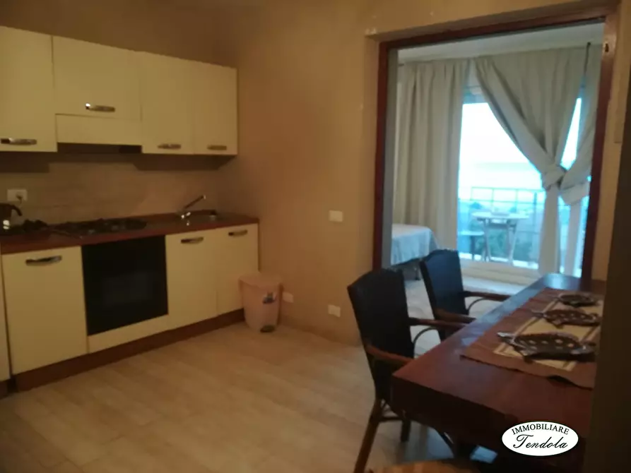 Immagine 1 di Appartamento in affitto  a Fosdinovo