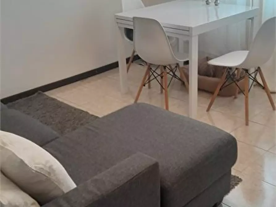 Immagine 10 di Appartamento in affitto  9 a Milano