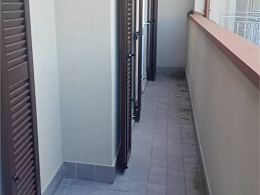 Immagine 4 di Appartamento in affitto  9 a Milano