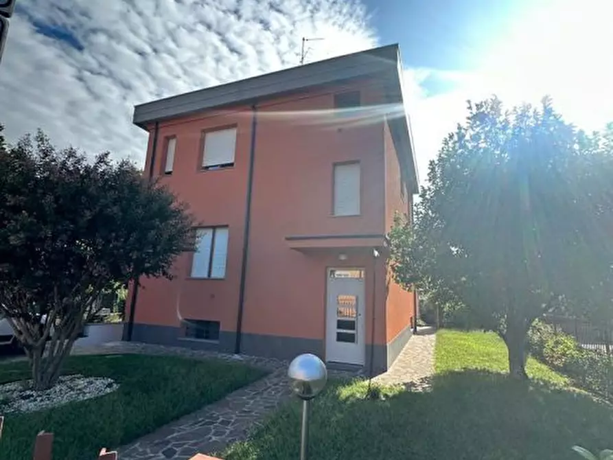 Immagine 1 di Appartamento in affitto  10 a Trezzo Sull'adda