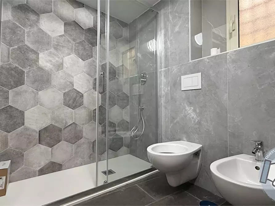 Immagine 5 di Appartamento in affitto  60 a Napoli