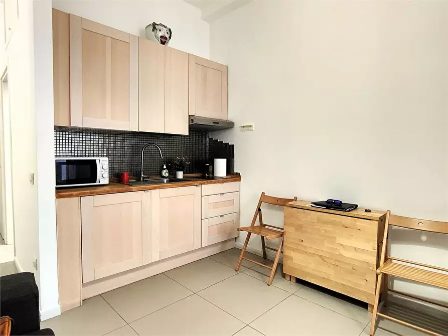 Immagine 3 di Appartamento in affitto  20 a Napoli