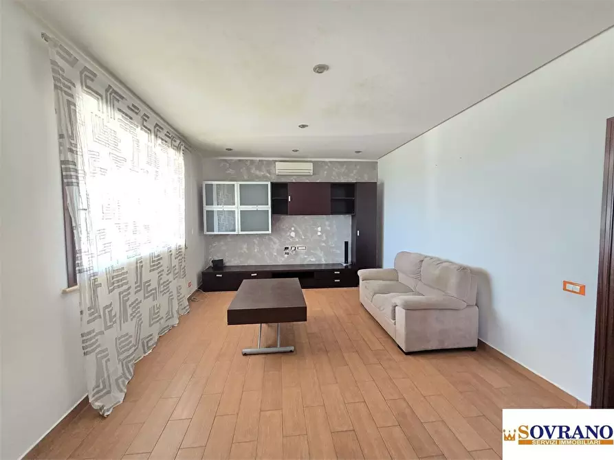 Immagine 6 di Appartamento in affitto  a Carini