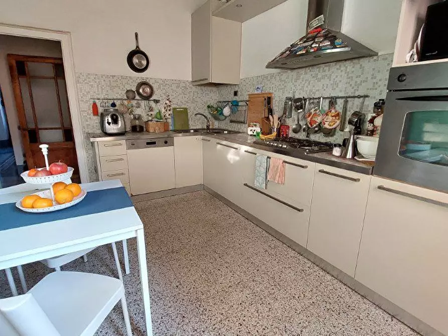 Immagine 7 di Appartamento in affitto  a Pisa