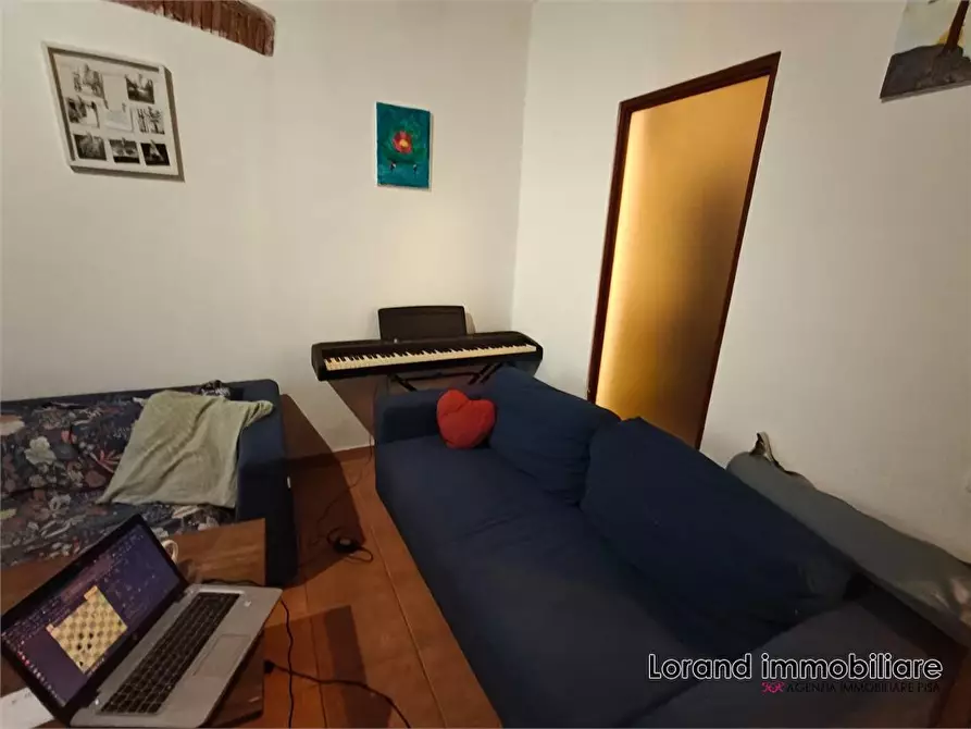 Immagine 2 di Appartamento in affitto  a Pisa