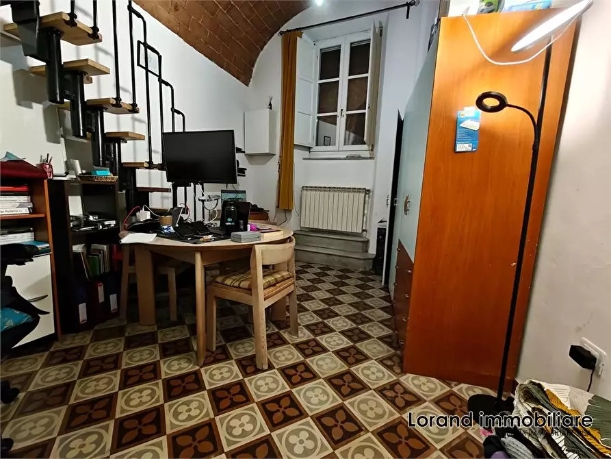 Immagine 5 di Appartamento in affitto  a Pisa