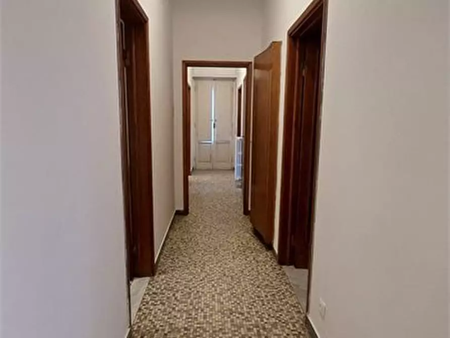 Immagine 4 di Appartamento in affitto  a Pisa