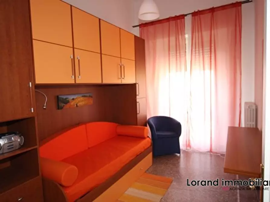 Immagine 6 di Appartamento in affitto  a Pisa