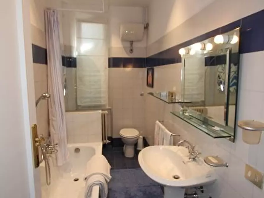 Immagine 5 di Appartamento in affitto  a Pisa