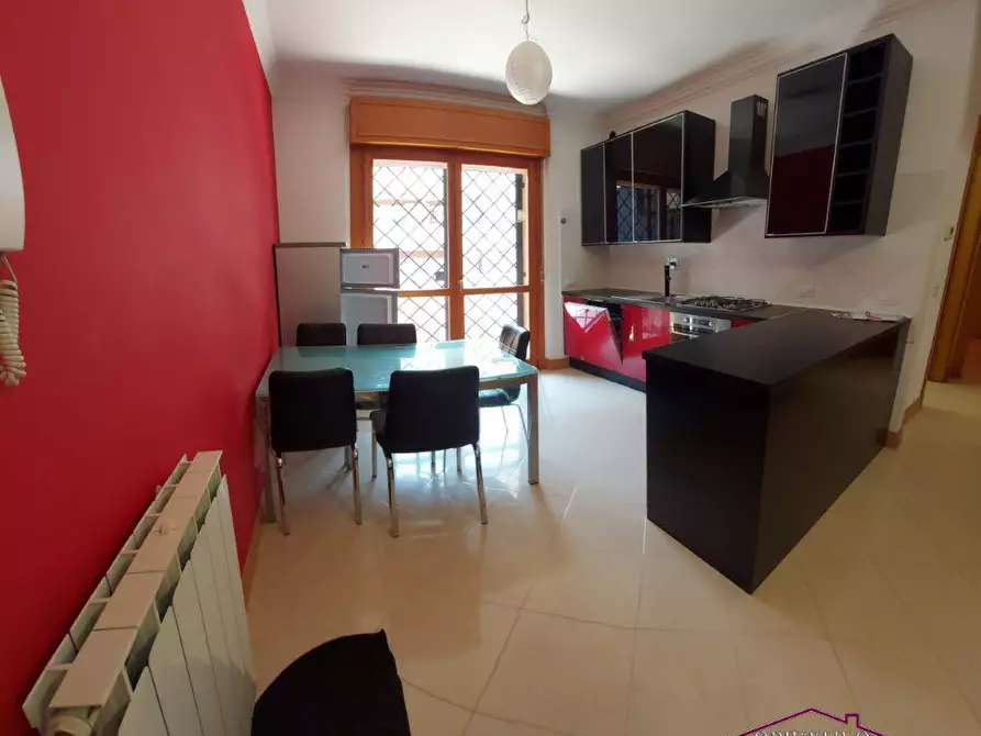 Immagine 3 di Appartamento in affitto  a Roma