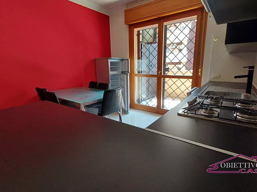 Immagine 5 di Appartamento in affitto  a Roma