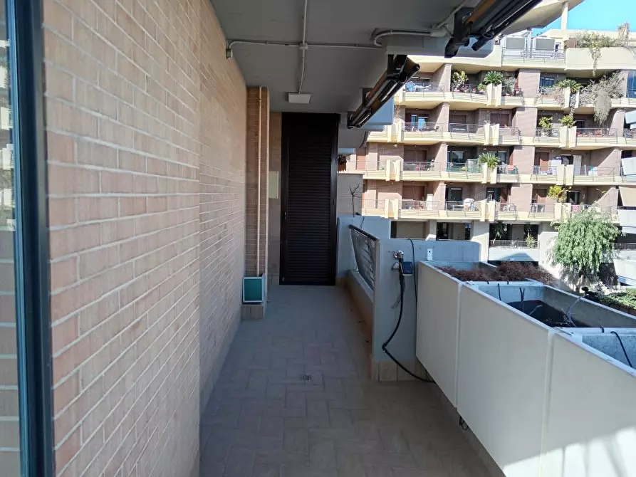 Immagine 2 di Appartamento in affitto  a Roma
