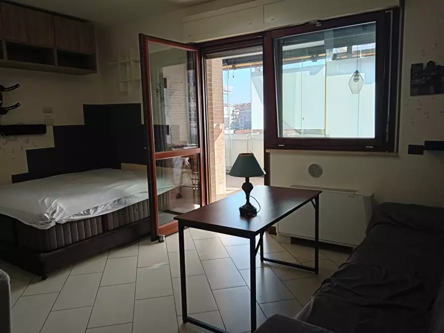 Immagine 8 di Appartamento in affitto  a Roma