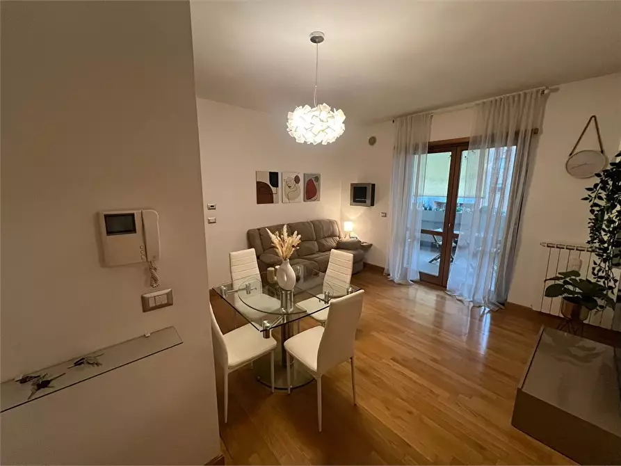 Immagine 3 di Appartamento in affitto  a Roma