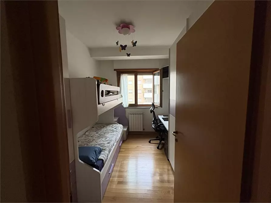Immagine 9 di Appartamento in affitto  a Roma