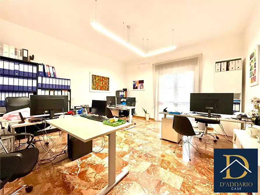 Immagine 3 di Ufficio in affitto  115 a Taranto