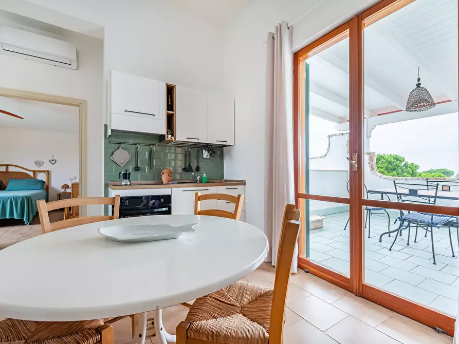 Immagine 8 di Appartamento in affitto  a Pulsano